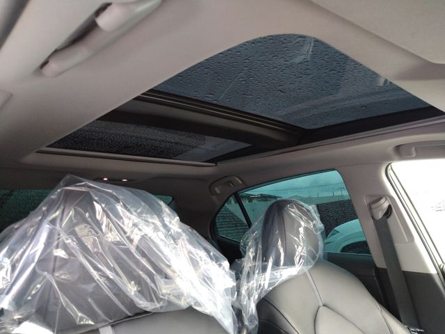 TOYOTA CAMRY HYBRID 2021