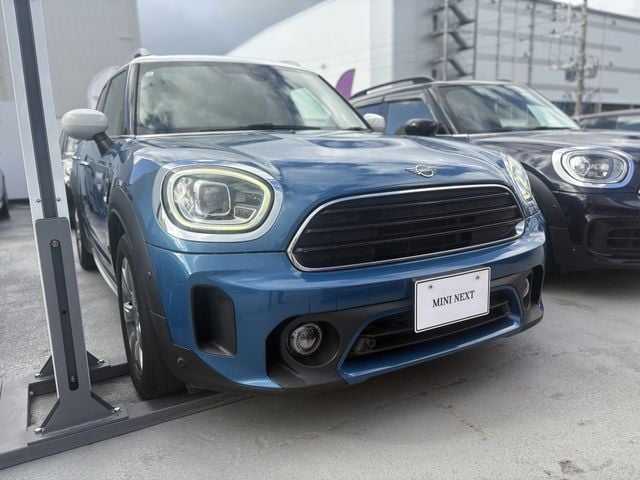 BMW MINI CROSSOVER 2020