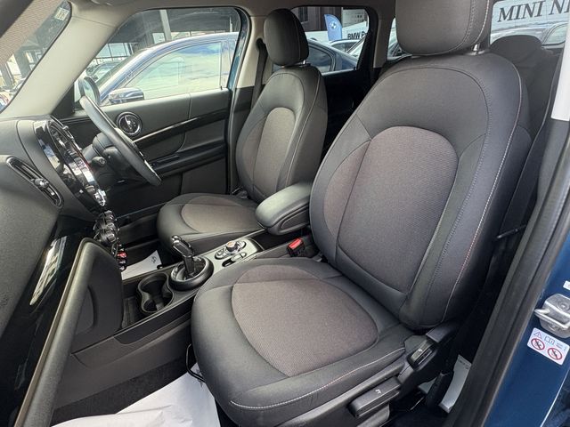 BMW MINI CROSSOVER 2020