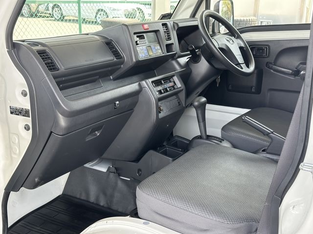 DAIHATSU HIJET truck 2015