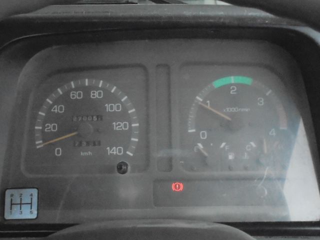 MITSUBISHI CANTER 2001