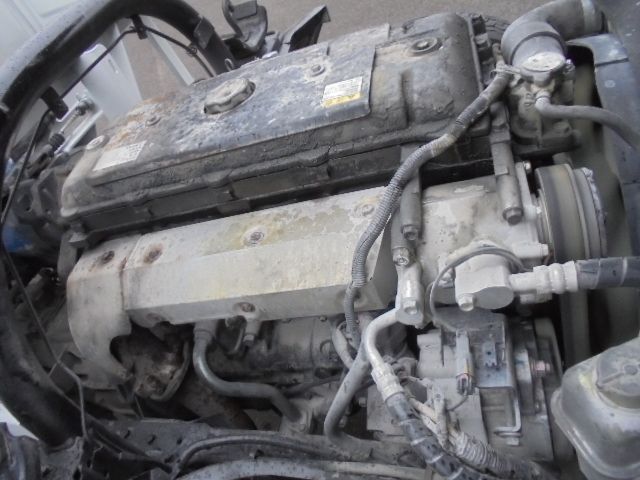 MITSUBISHI CANTER 2001