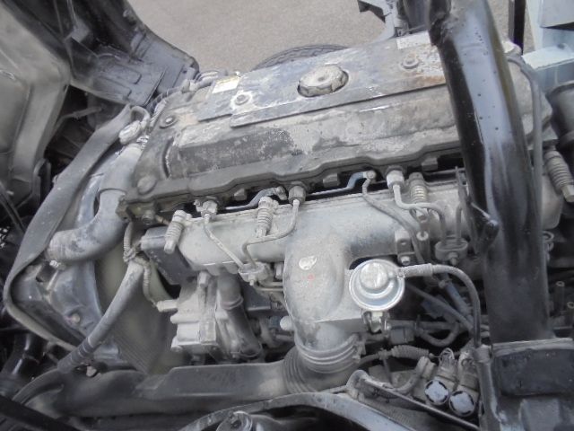 MITSUBISHI CANTER 2001