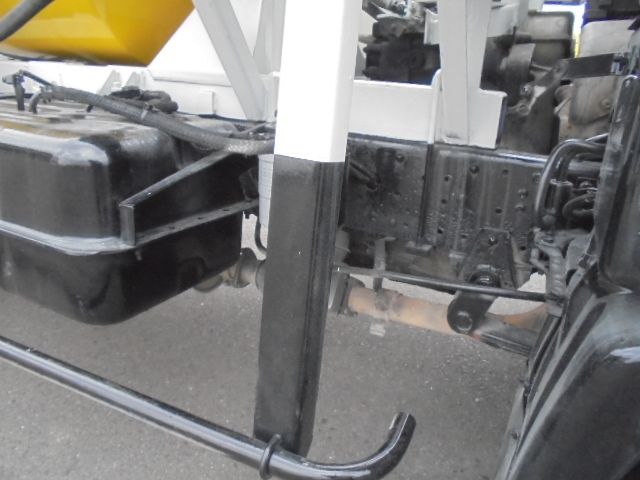 MITSUBISHI CANTER 2001