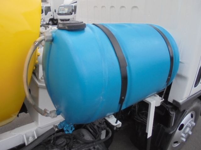 MITSUBISHI CANTER 2001