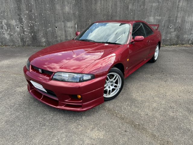 NISSAN SKYLINE GT-R 1995