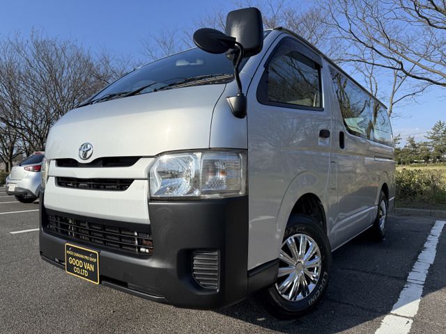 TOYOTA HIACE van 4WD 2014