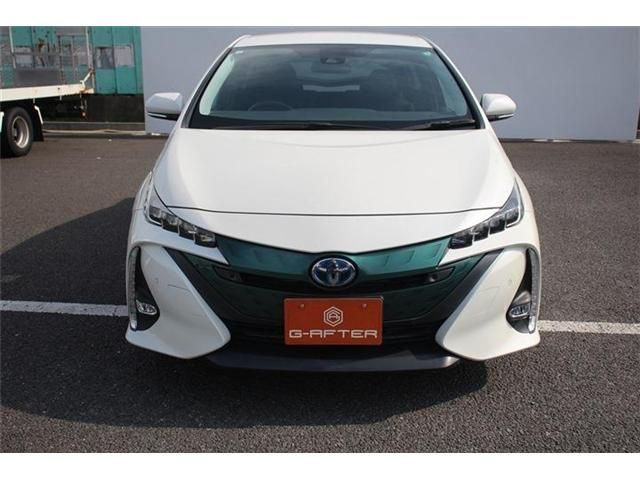 TOYOTA PRIUS PHV 2017