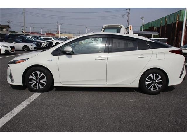 TOYOTA PRIUS PHV 2017