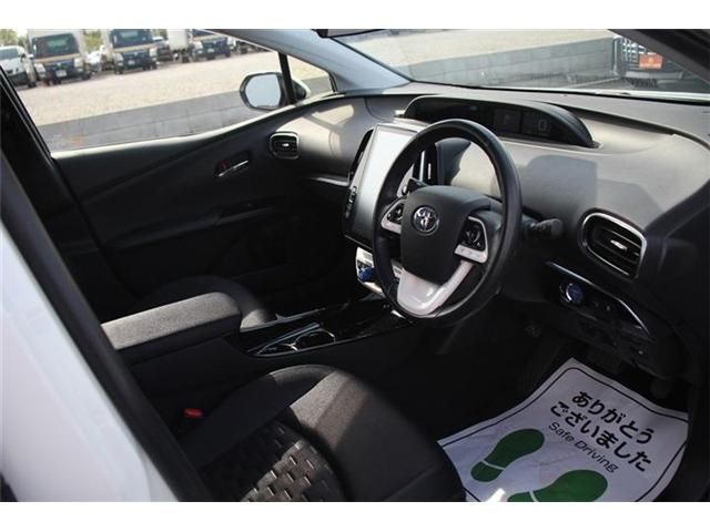 TOYOTA PRIUS PHV 2017