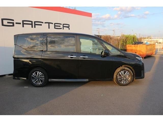 NISSAN SERENA  WG 2023