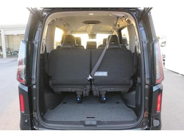 NISSAN SERENA  WG 2023