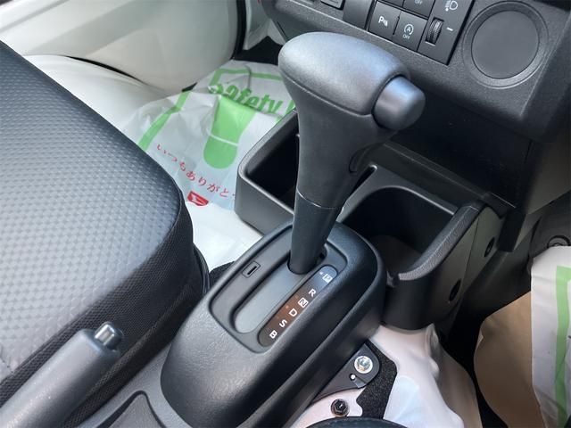 DAIHATSU HIJET truck 4WD 2024