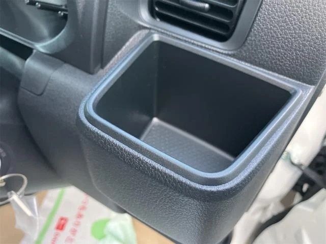 DAIHATSU HIJET truck 4WD 2024