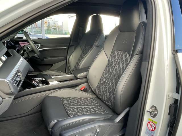 AUDI AUDI e-tron S SPORTBACK 2023