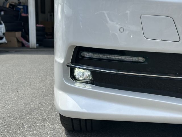 TOYOTA VELLFIRE  HYBRID 4WD 2019