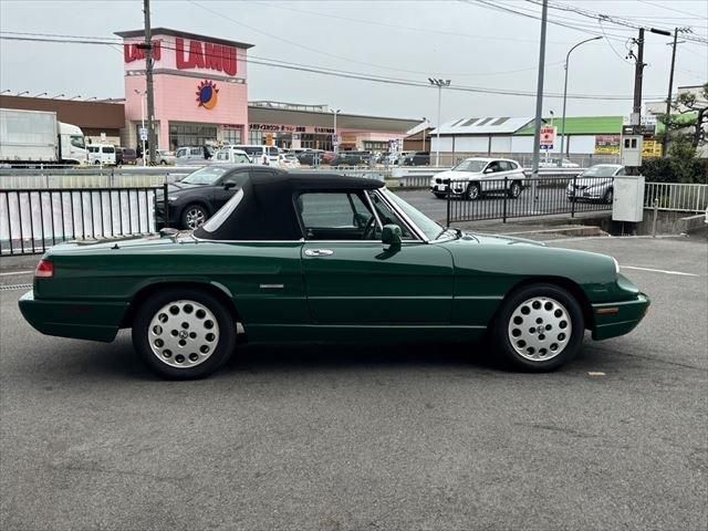 ALFAROMEO ALFAROMEO SPIDER 1992