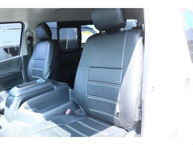 TOYOTA HIACE wagon 2023