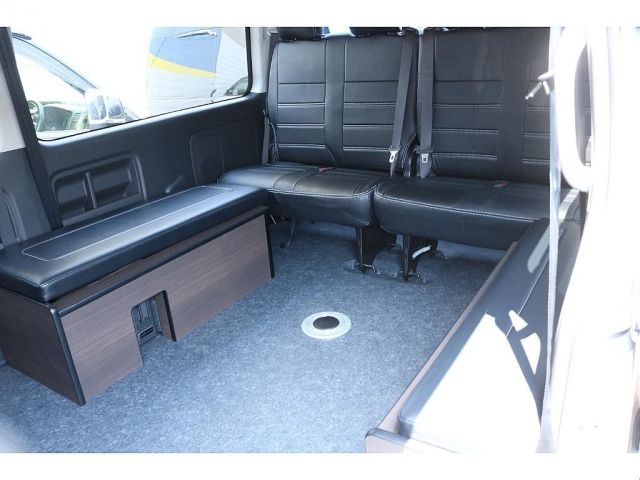 TOYOTA HIACE wagon 2023