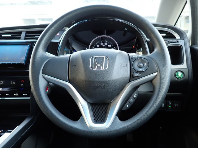 HONDA SHUTTLE HYBRID 2022