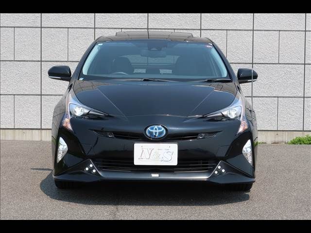 TOYOTA PRIUS 4WD 2016