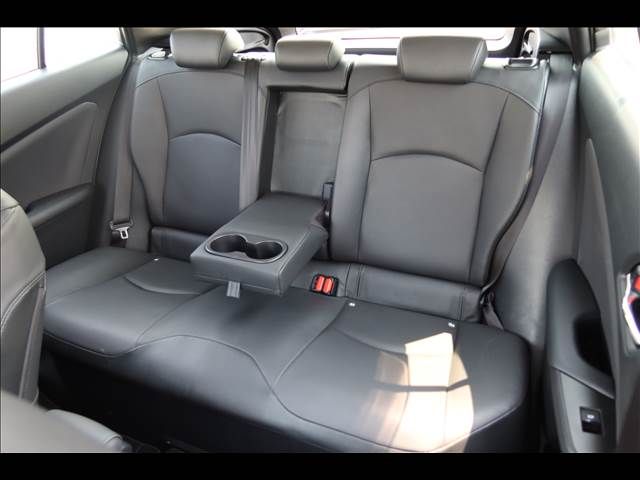 TOYOTA PRIUS 4WD 2016