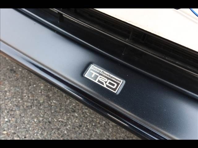 TOYOTA PRIUS 4WD 2016