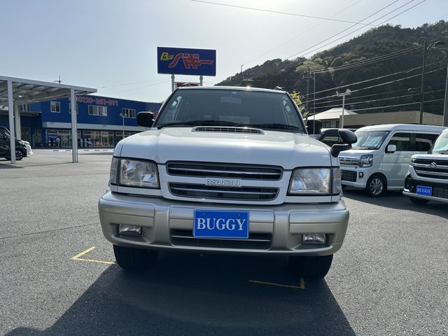 ISUZU BIGHORN wagon 2000