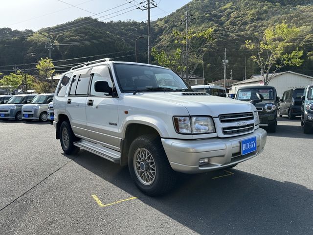 ISUZU BIGHORN wagon 2000