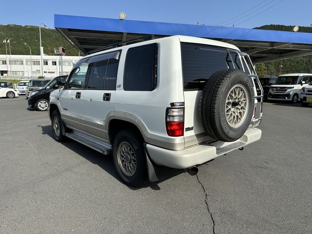 ISUZU BIGHORN wagon 2000