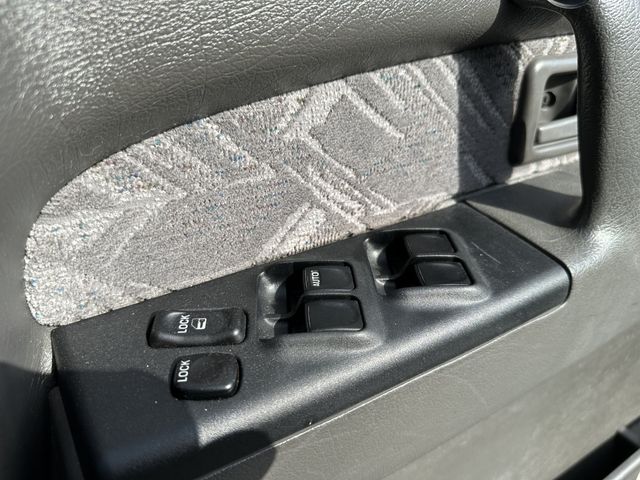 ISUZU BIGHORN wagon 2000