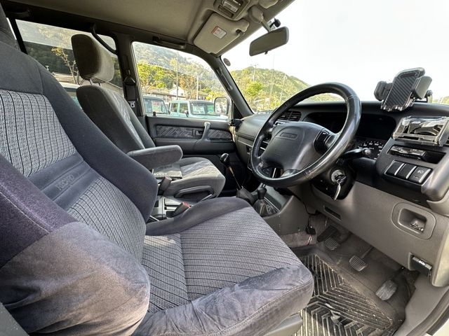 ISUZU BIGHORN wagon 2000