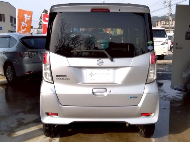 NISSAN DAYZ ROOX 2014