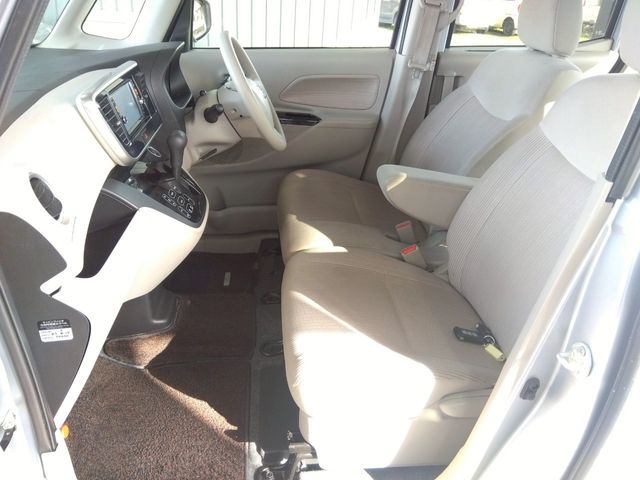 NISSAN DAYZ ROOX 2014