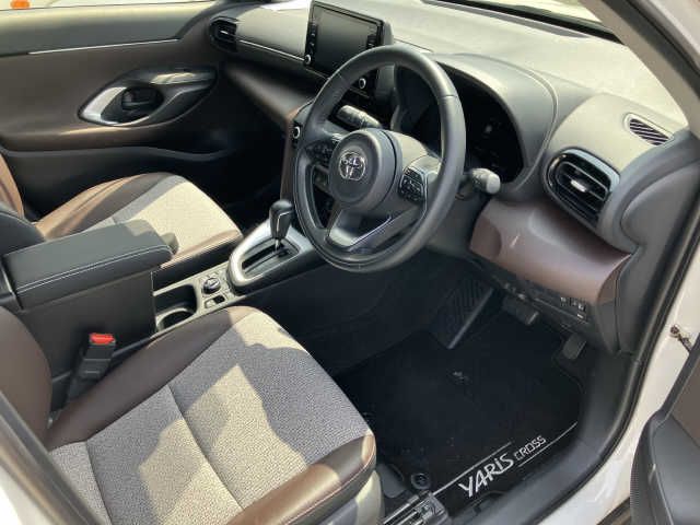 TOYOTA YARIS CROSS HYBRID 2021