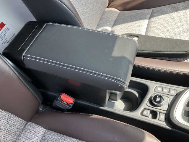 TOYOTA YARIS CROSS HYBRID 2021