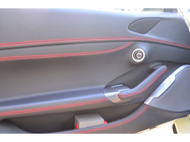 FERRARI FERRARI Portofino M 2019