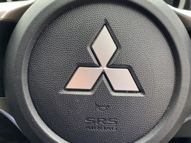 MITSUBISHI LANCER  4WD 2014