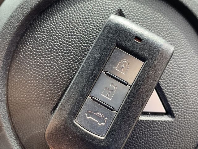 MITSUBISHI LANCER  4WD 2014