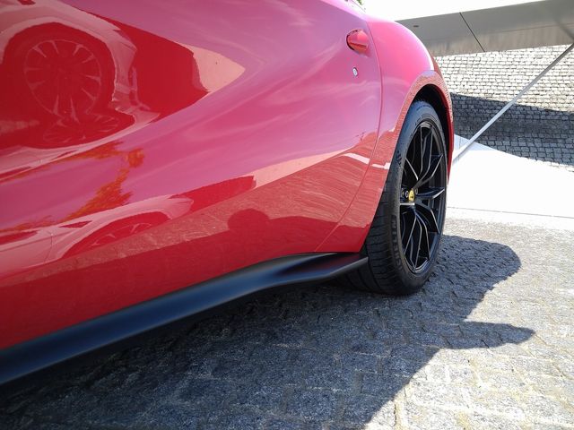 FERRARI FERRARI 812 GTS 2021