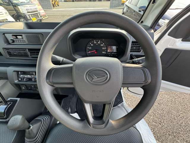 DAIHATSU HIJET truck 4WD 2023