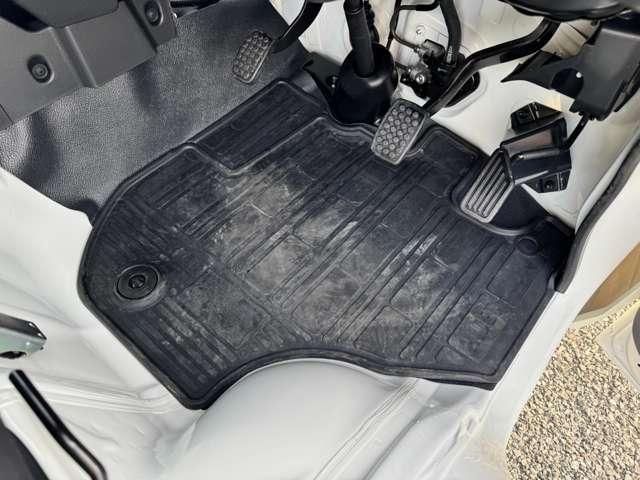 DAIHATSU HIJET truck 4WD 2023