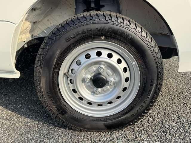 DAIHATSU HIJET truck 4WD 2023