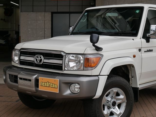 TOYOTA LANDCRUISER van 2014