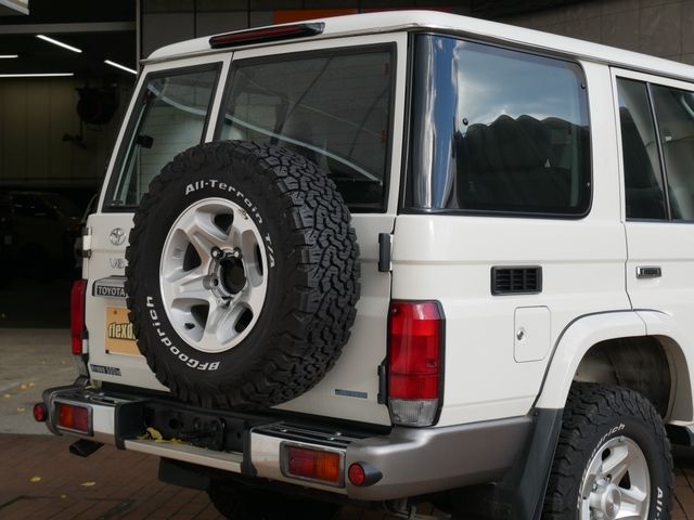 TOYOTA LANDCRUISER van 2014