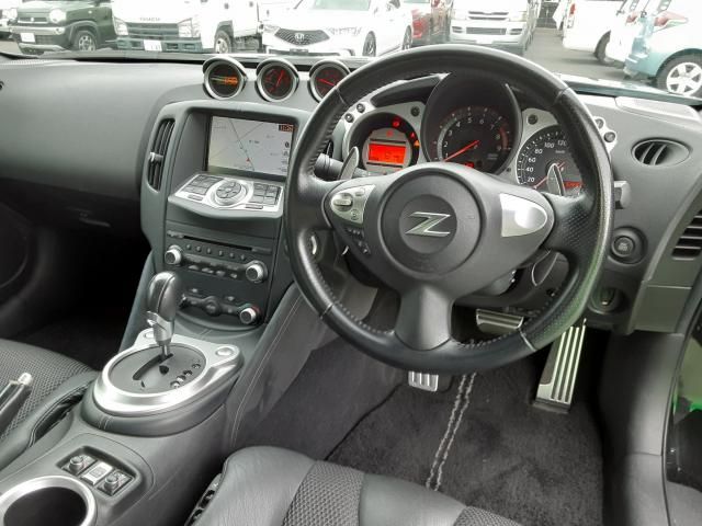 NISSAN FAIRLADY Z roadstar 2009