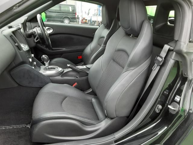 NISSAN FAIRLADY Z roadstar 2009