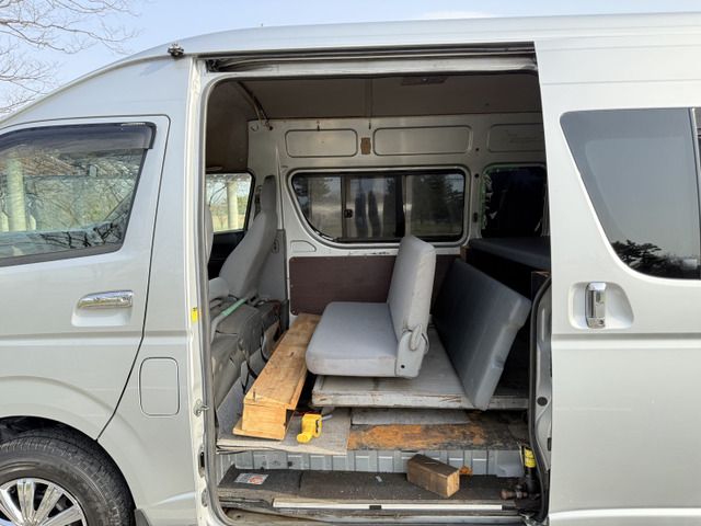TOYOTA HIACE van 4WD 2005
