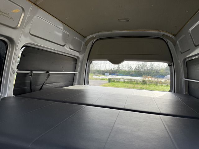 TOYOTA HIACE van 4WD 2005