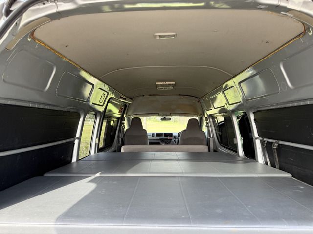 TOYOTA HIACE van 4WD 2005